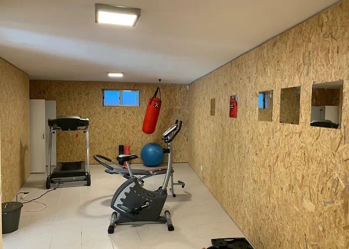 펜션 Algarvila 빌라모라